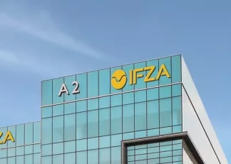 СЭЗ IFZA-Dubai продлила акцию на одну постоянную бесплатную резидент-визу